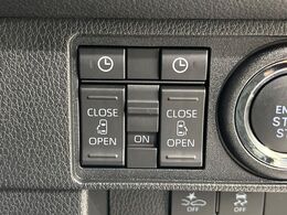 【両側パワースライドドア】スマートキーや運転席のスイッチで後席両側スライドドアの開閉が可能♪電動だから力を入れてドアを開ける必要が無く、小さなお子様でも簡単に開け閉めでき快適です♪