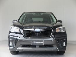 SUBARUのUーCarは安心してお車をお選びいただけるよう、信頼のおける第三者機関(AIS)が基準に従い、車両の品質と状態をチェックし、評価する「第三者評価」を表示しております。