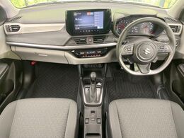 グループ総在庫数約30，000台！！全国の系列店からメーカー・車種問わずご紹介出来るので、あなたにピッタリのお車が見つかるはずです♪まずはお問い合わせ下さい☆