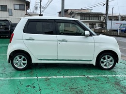 ホンダ独自のセンタータンクレイアウトで見た目以上に室内が広く、日常からお出かけまで使える便利な一台ですよ♪