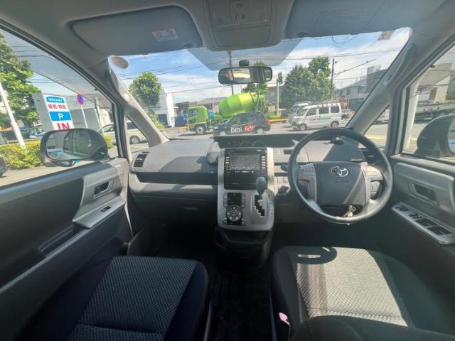 今の愛車いくらで売れるの？他社で査定して思ったより安くてショック・・・そんなお客様！是非一度WECARSの下取価格をご覧ください！お客様ができるだけお得にお乗り換えできるよう精一杯頑張ります！