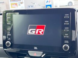 【8インチ　ディスプレイオーディオ】大画面のディスプレイはAppleCarPlayやAndroidAutoが利用可能。大きな画面でスマホナビアプリ等が利用いただけます♪