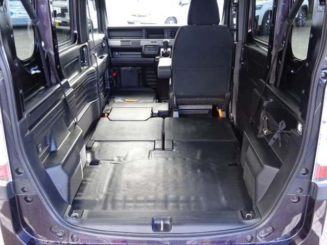 当店の車は全台、1年間走行距離無制限の保証付きで購入後も安心です。保証期間中は全国のホンダディーラーで保証修理を受け付けております。