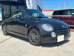 自社の民間車検工場・板金塗装工場・専用の土地で上質の中古車を取り揃え、地元の人と長い付き合いをし、安心で安全な車を提供する事を心がけています。