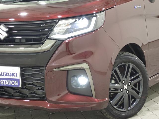 ヘッドライトもフォグランプもポジションランプも「LED」！明るく夜道を照らし出します！これって実は安全上かなり大事！