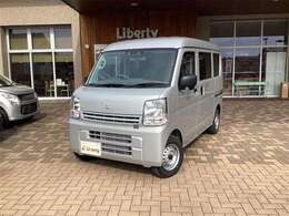 ■□■□■ 軽自動車も普通車も在庫数は 約5000台！！ 年間販売台数は約12000台！！ 大量販売・大量仕入で1台あたりのコストを削減しています！！  ■□■□■