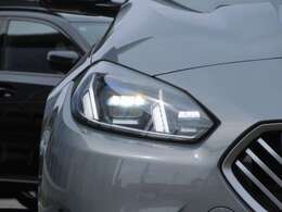 LEDヘッドライトで視界も良好です。見た目も恰好良いです。