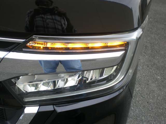 LEDのシーケンシャル（流れる）ウインカー！