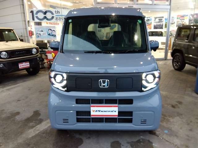 走行830Km☆純正8型ナビ☆フルセグ☆Bluetooth☆バックカメラ☆LEDヘッドライト☆急速充電ポート☆シートヒーター☆衝突軽減ブレーキ☆アダプティプクルーズコントロール☆レーンキープアシスト