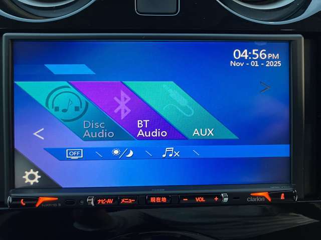 【バックカメラ】駐車時に後方がリアルタイム映像で確認できます。大型商業施設や立体駐車場での駐車時や、夜間のバック時に大活躍！運転スキルに関わらず、今や必須となった装備のひとつです！
