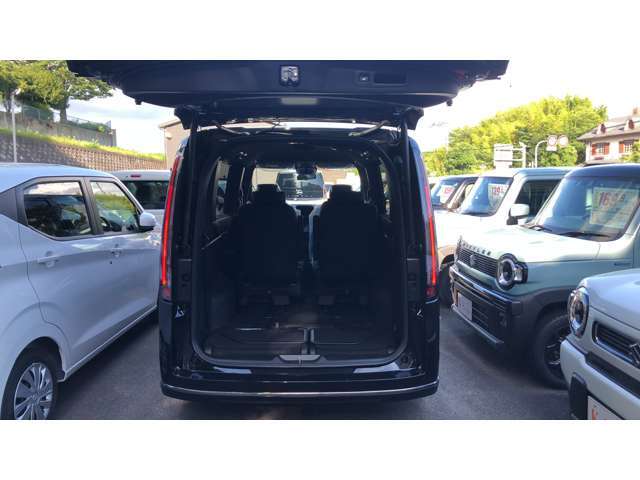 荷室も広いので、大きい荷物もたくさん積めます！！【HPもご覧ください☆ https://k-smile.jp/kyoto/ 】