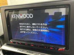 【Kenwood9インチナビ】FM・AMラジオやブルートゥース接続など多彩な機能を併せ持っており、インパネ周りがすっきりしてますね！