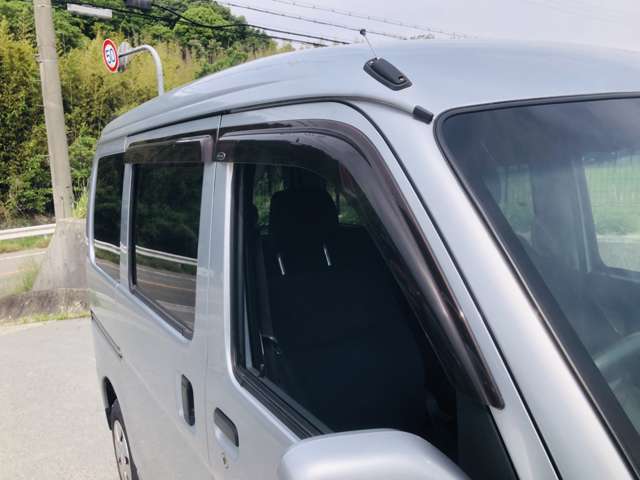 サイドミラーの写真です。こちらの画像で気になる箇所がございましたら、メールやお電話にてお問い合わせください。