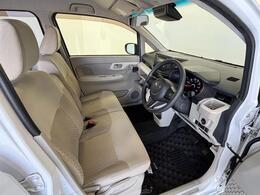 シート使用感少なくとてもキレイです♪