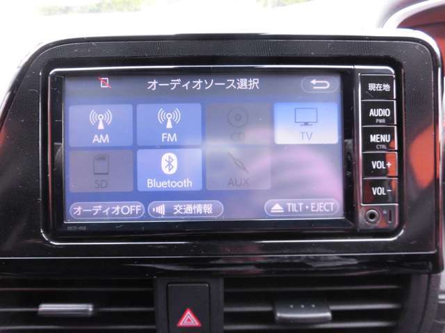 純正ナビが付いてます。Bluetooth機能が付いてます。