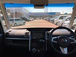 「この車の写真をもっと見たい」「状態が気になる」「この装備はついている？」どんな小さな疑問でもお気軽にお問い合わせください！