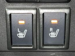 【シートヒーター】寒い日に重宝するシートヒーター！エアコンより早く温まってくれるので寒がりの人も安心ですね♪エアコンの温風は乾燥するから苦手、という方にもをおすすめです。