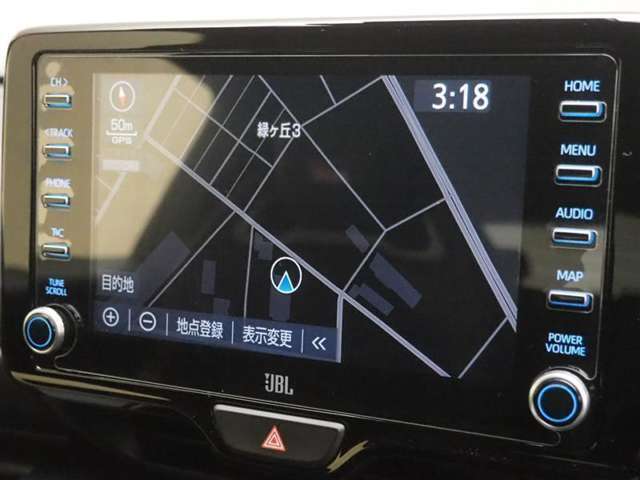 8インチナビゲーション画面です（CD・DVD挿入機能はございません）Bluetooth接続できます。