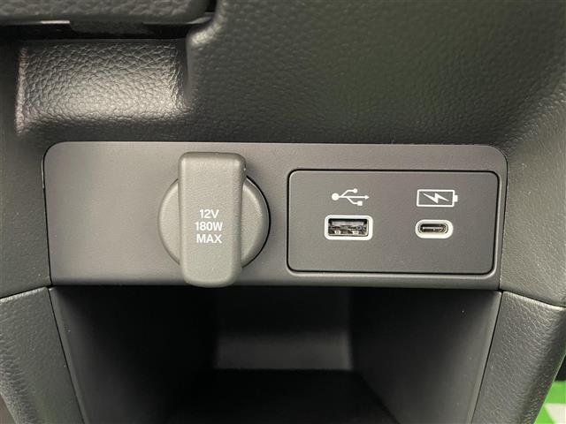 【運転席操作部】快適なドライブを楽しむための機能が装備されています！運転席から触れるので、使いやすいです！除菌プランいれていただくと、さらに清潔で安心していただけます！