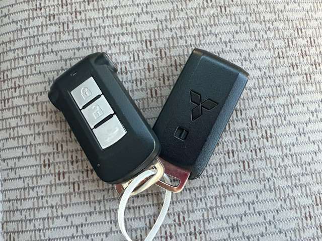 お客様のご予算帯に合わせたお車を常時100台以上取り揃えています！当社のスタッフがお客様のお車選びをしっかりサポートしご提案させていただきます！