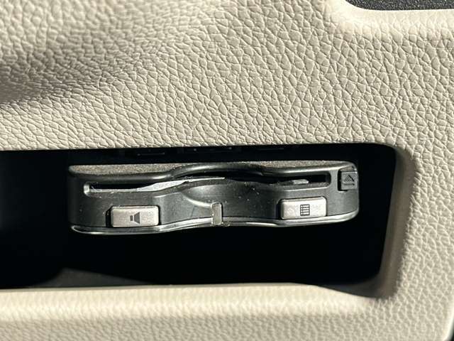 【ETC】高速道路の料金所はストレスなく通過！遠方へのお出かけには必須のアイテムです！当店でセットアップ実施しておりますのでご納車当日からご利用いただけます！