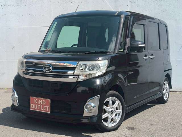 人気のワゴンR/ムーヴ/デイズから、便利なスライドドア付きN-BOX/タント/ルークスなどの軽自動車を多数取り揃えております。エブリィやバモスなどの軽バンも取り揃えております。