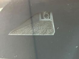 【プリクラッシュセーフティ】前方の車両等を検知し、衝突しそうな時は警報で注意を促し、ブレーキを踏む力をサポート。ブレーキを踏めなかった場合は衝突被害軽減ブレーキが作動、衝突回避をサポートします。