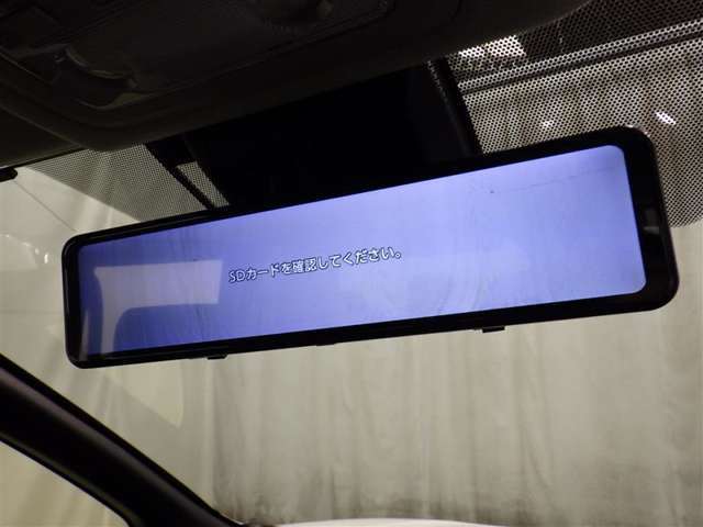 現在お乗りのお車があれば喜んで査定いたします。詳しくは、お近くの名古屋トヨペットグループのお店までご相談ください。