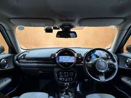 BMW、メルセデス、アウディといったドイツのプレミアムブランド中心とした、各種輸入車ブランドを同時に較べることができます。