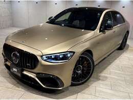 ■AMGナイトパッケージ ￥585，000-・21インチAMGアルミホイール＜鍛造＞（RWD）・AMG専用ダーククロームフロントグリル