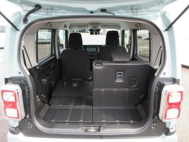 シートアレンジもこの通り！今のお車はあなた様のスタイルに順応できるよう作られていますよ！あなたのスタイルにピッタリのポジションを見つけてください！