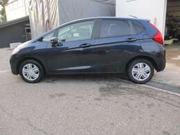 車両の入庫から最後の仕上げまで自社工場にて丁寧に行っております！