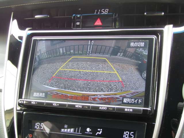 【バックカメラ！】便利なバックカメラ付で駐停車も安心ですね♪ガイドもついていますので切り返しもスムーズ！
