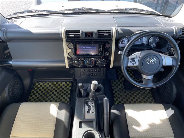 【インパネ全体】全方位で視界が広く、高い目線で運転もしやすいです！