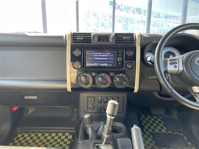 【インパネ全体】全方位で視界が広く、高い目線で運転もしやすいです！