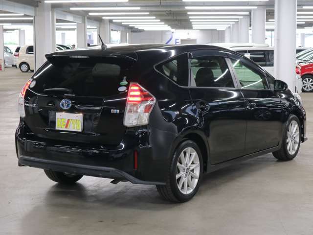 自社陸運局指定工場完備！国家資格車検検査員資格を持った整備士による整備。走行に関係のない所も不具合箇所があれば修理してお渡しいたします。