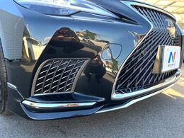 【モデリスタエアロ】人気のモデリスタエアロを装着！クルマの外観がよりスタイリッシュになり、街中で存在感あふれる1台に♪将来買い替える時にもリセールに影響しやすく、価値ある人気の装備です！