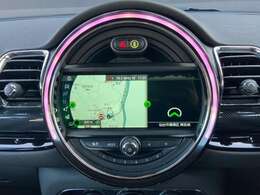 8.8インチ純正HDDナビ、ミュージックサーバー、Bluetooth、ハンズフリーフォン付。