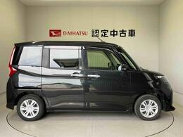 車両右側面からの写真になります。車をご覧になりたい時はお気軽に最寄りの店舗へご相談下さい。