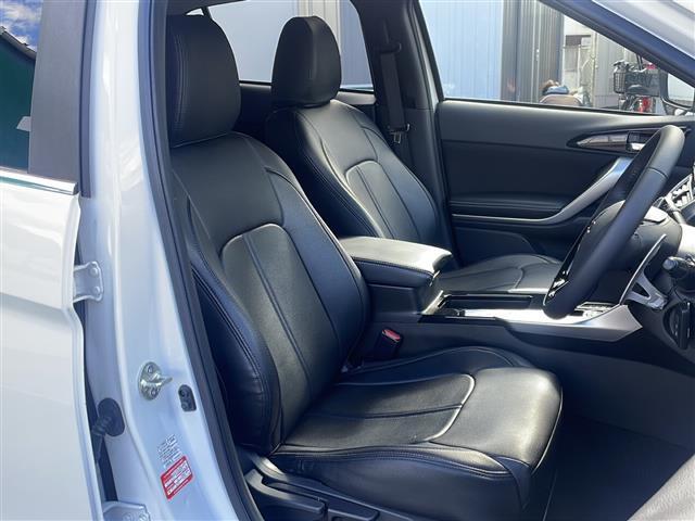 納車後は洗車やメンテナンス、もちろん雑談でもぜひお店にいらしてください！売買だけでないお客様がお見えになることがわたくしたちの励みです！