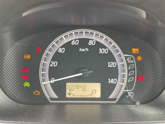 【スピードメーター】メーターがシンプルで見やすく運転しやすいですね！