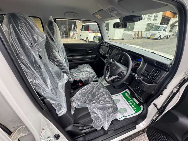 商談ルームにキッズルームも完備しております。小さなお子様とご来店されましてもご安心ください！！