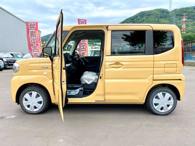 事故の際も保険の交渉から車の修理や代車の手配まで迅速に対応！保険のアドバイザーがカーライフに最適なプランをご提案します！