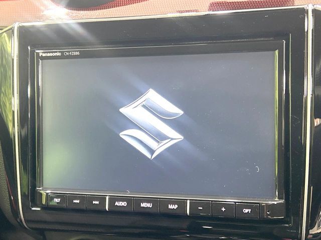 【純正8型ナビ】人気の純正ナビを装備。オーディオ機能も充実しており、Bluetooth接続すればお持ちのスマホやMP3プレイヤーの音楽を再生可能！毎日の運転がさらに楽しくなります！！