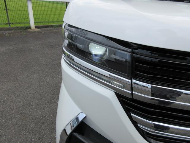 ライトデザイン☆お車の顔つきには欠かせない部分ですよね☆やっぱりこだわりたいですよね☆