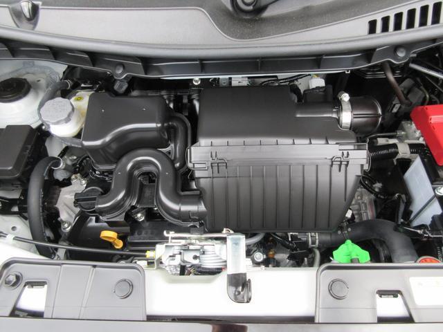 エンジンルーム！このようになっております！整備に関しても工場完備なので購入後も全面的にバックアップしておりますので安心ですよ！気になることがあればお気軽にお申し付けくださいね！