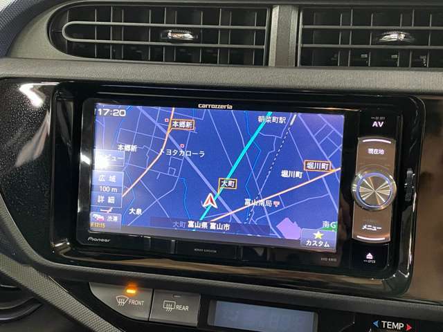 純正ナビ、社外ナビなども取り付け可能です！大きなサイズのナビを付けたい方はお気軽にお尋ねください！！