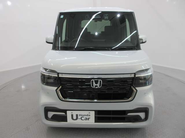 お渡し前に法定点検後、ご納車致します。整備代、消耗部品代は車両本体価格に含まれております。ホンダ車に精通した弊社サービススタッフによる整備を実施致します。