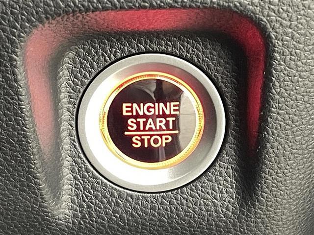【運転席操作部】快適なドライブを楽しむための機能が装備されています！運転席から触れるので、使いやすいです！除菌プランいれていただくと、さらに清潔で安心していただけます！