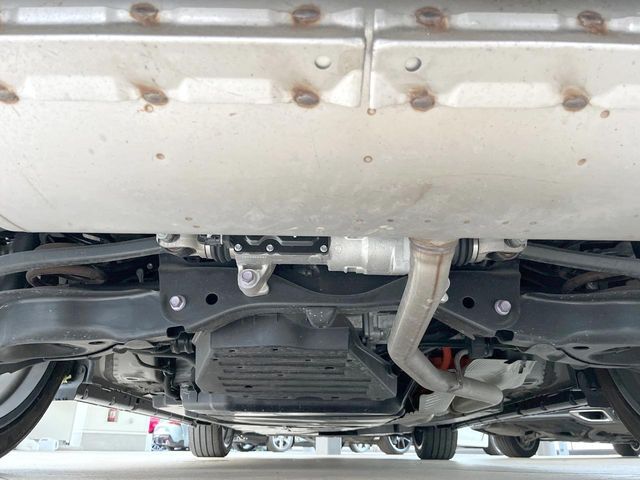 下回りがきれいなうちに、防錆加工の施工がオススメ。降雪地域はもちろん、沿岸部にお住いの方や、趣味でマリン・ウィンタースポーツをされる方にご好評いただいております。